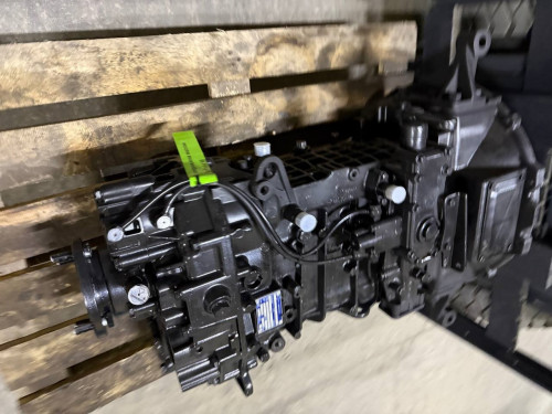 Коробка передач КПП ZF- 9S 1310 1324001098, 1324001147 с пгу и маслом